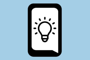 Smartphone-Grafik. Darin eine Sprechblase mit einer Glühbirne darin.